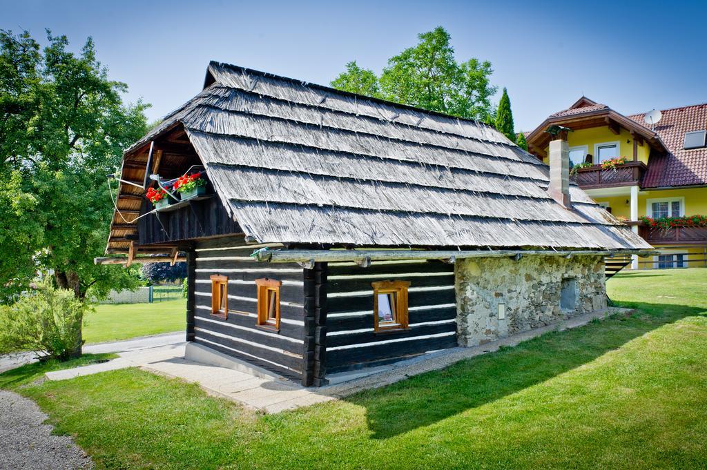 Bauernhof Liendl Villa Keutschach am See Exterior photo